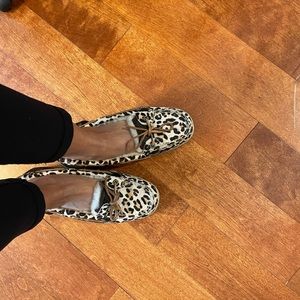 Sperry woman cheeta print